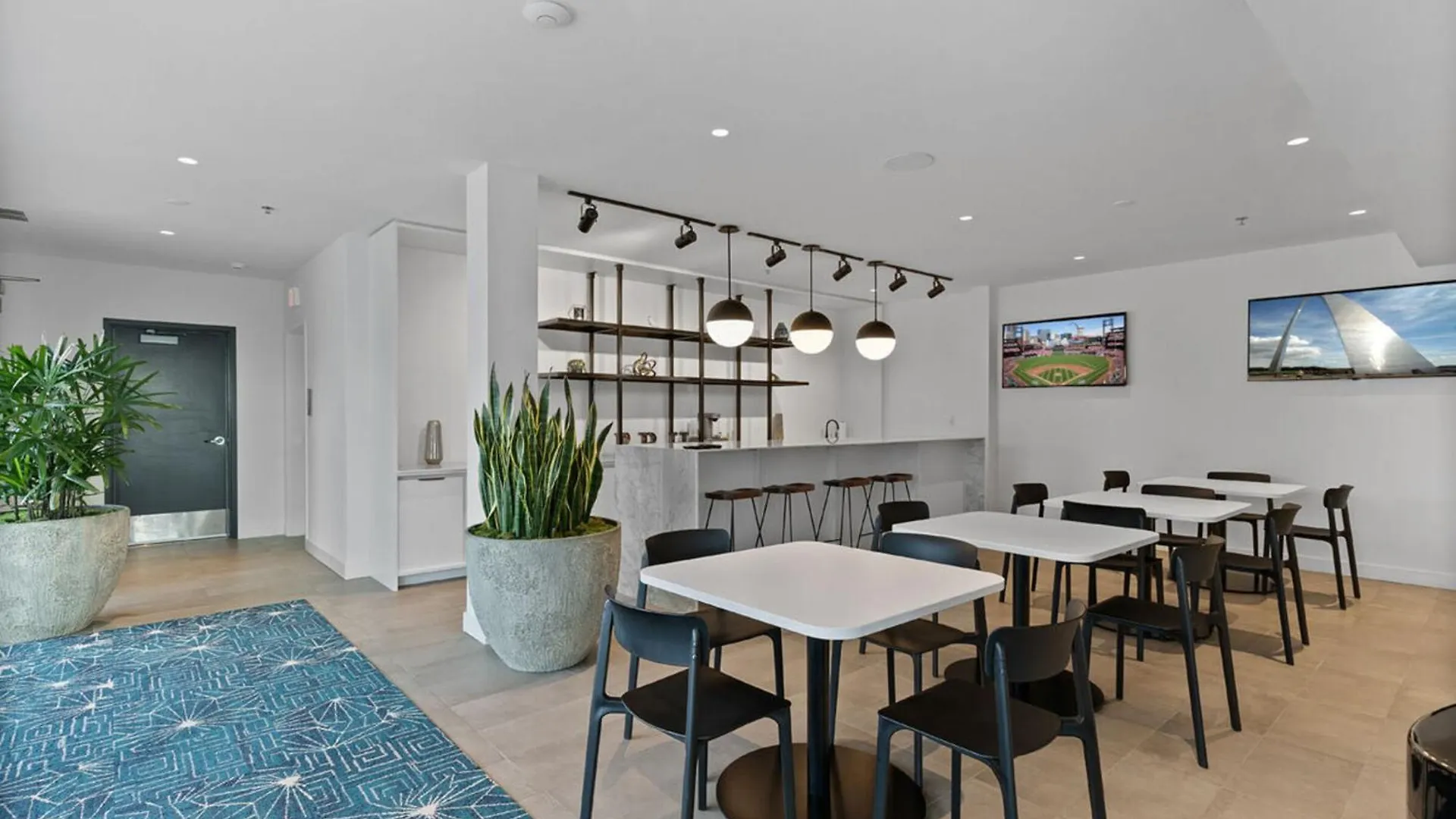 St Louis Cardinals Apartments By Barsala Saint Louis Aparthotel