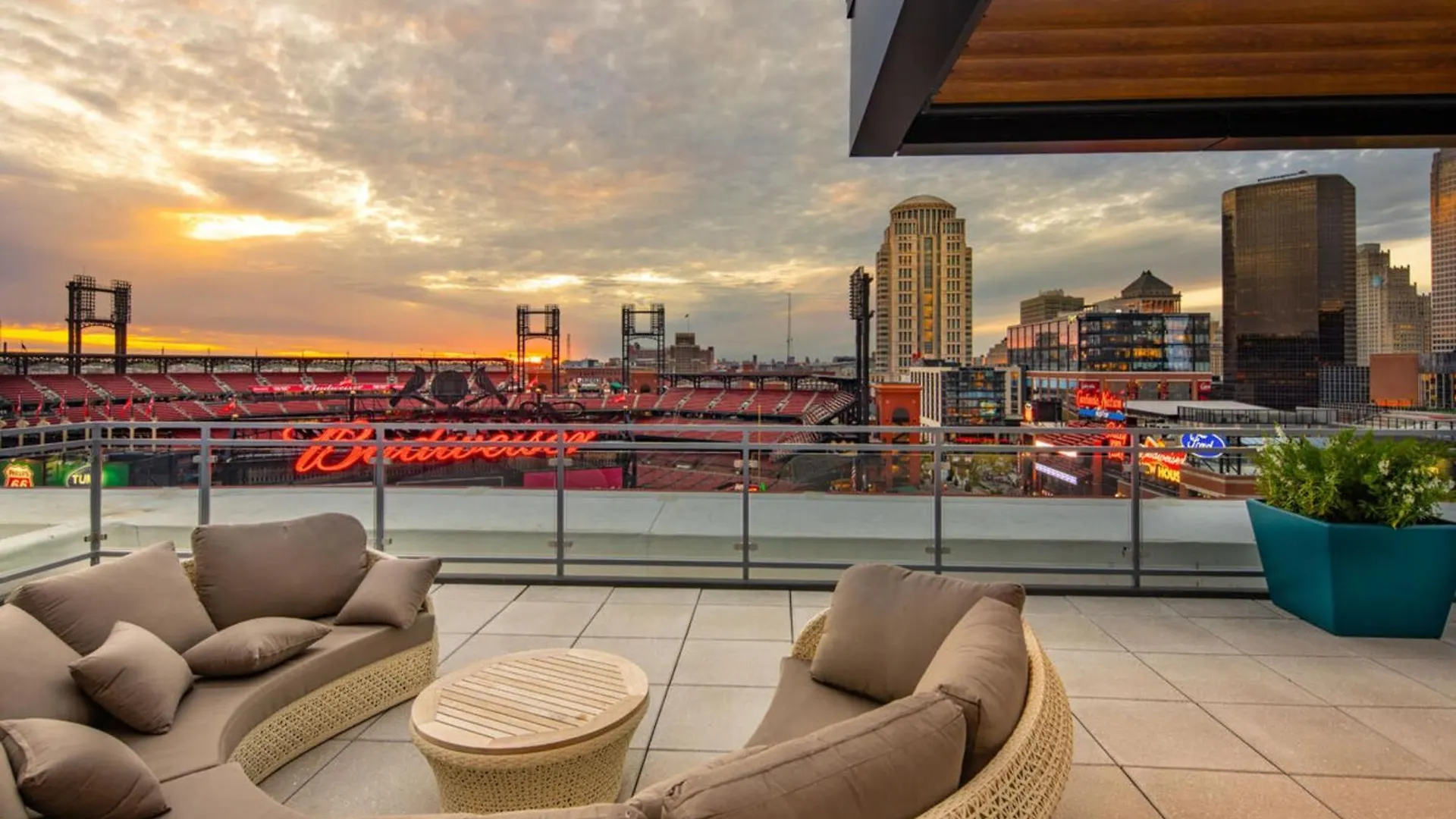 St Louis Cardinals Apartments By Barsala Saint Louis 0*,